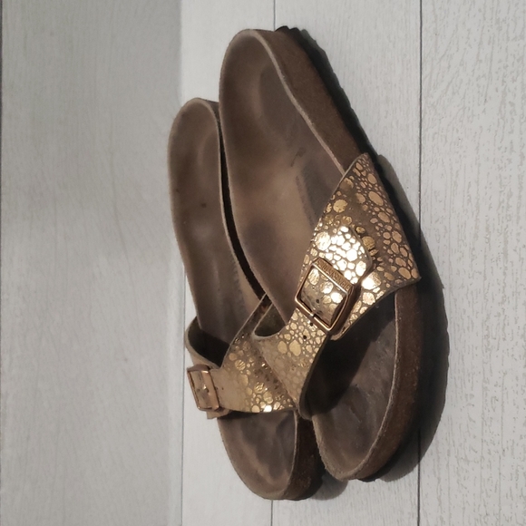 Birkenstock 38 gold rose metallic slide sandals - Picture 4 of 6